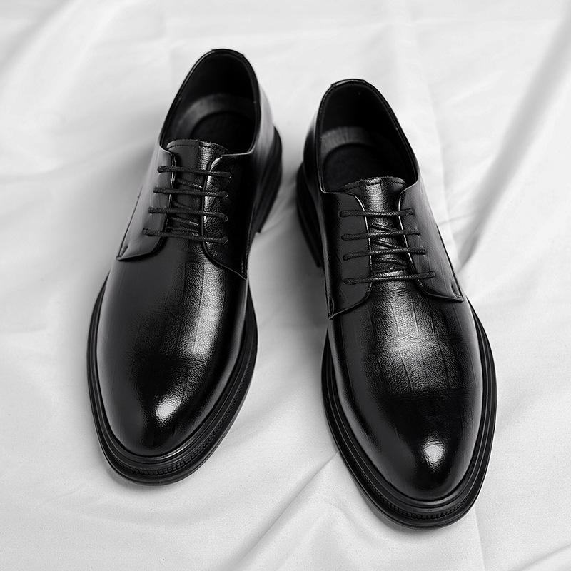 Herrenschuhe aus schwarzem, st – Men Formal Wear All Black Bewertung und Preis